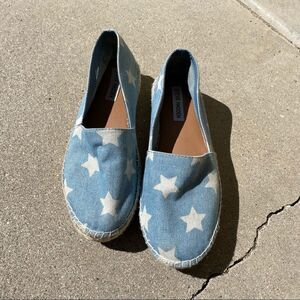 🍄 Steve Madden Talen light blue and white Star Espadrilles